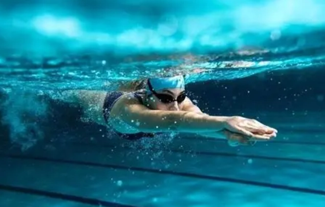 游泳堅持技巧