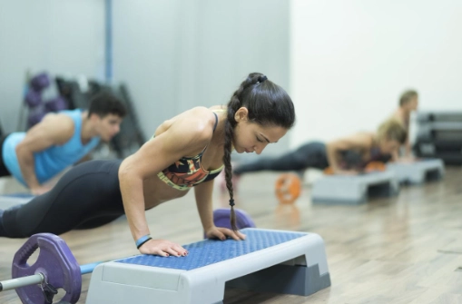 徒手訓練 徒手訓練