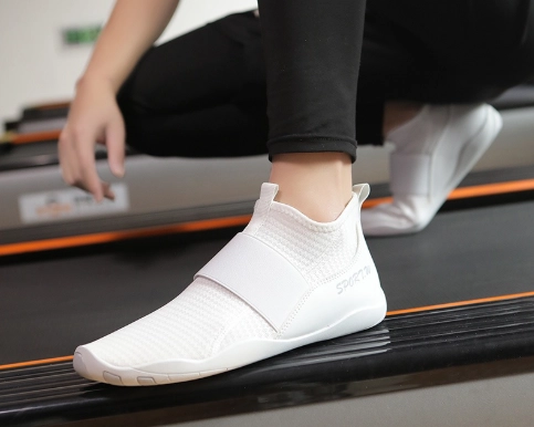 室內健身鞋終極指南：如何挑選提升表現與保護雙腳的訓練鞋