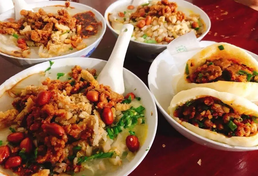 情人湖附近小吃