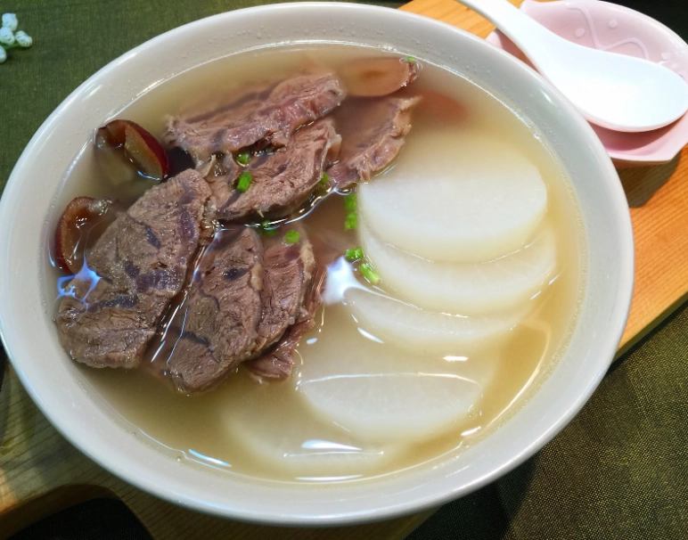 排骨蘿蔔湯
