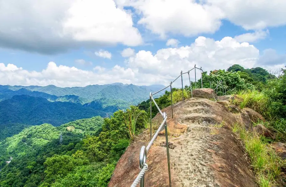 皇帝殿登山 皇帝殿登山