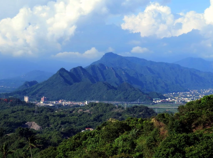 高雄登山步道 高雄登山步道