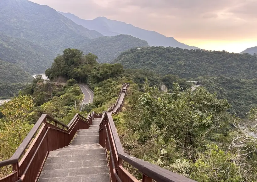 高雄爬山 高雄爬山