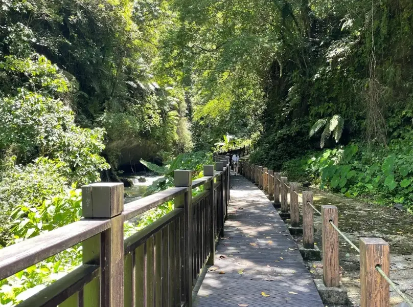 獅頭山一日遊