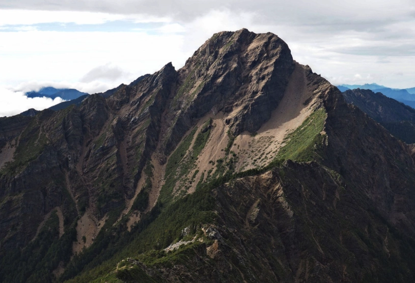 玉山主峰