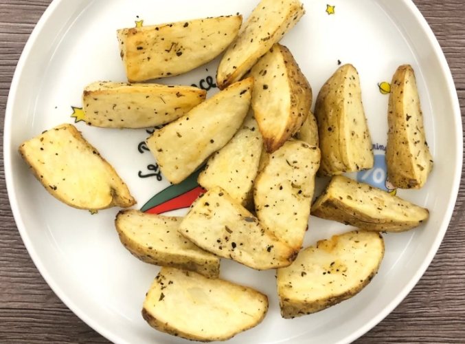 氣炸馬鈴薯角做法