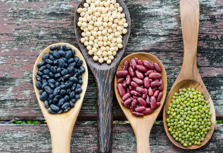 黃豆黑豆營養比較