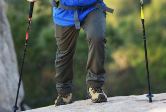 登山杖收纳技巧