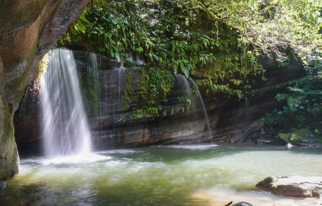 望古瀑布徒步 望古瀑布徒步