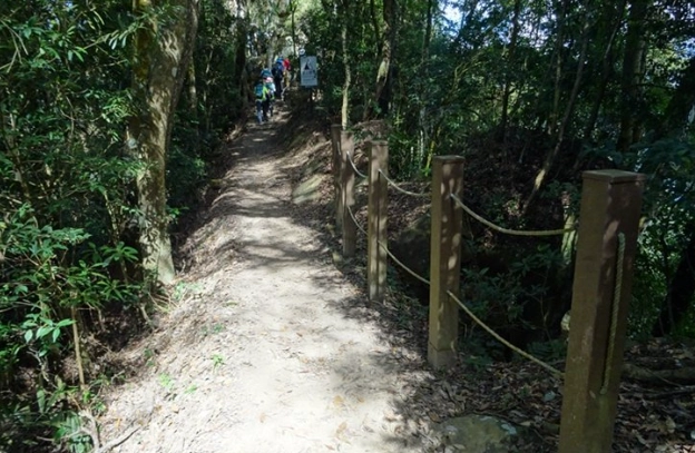 上湖登山口路線