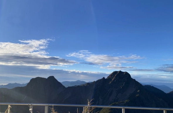 玉山主峰東峰行程